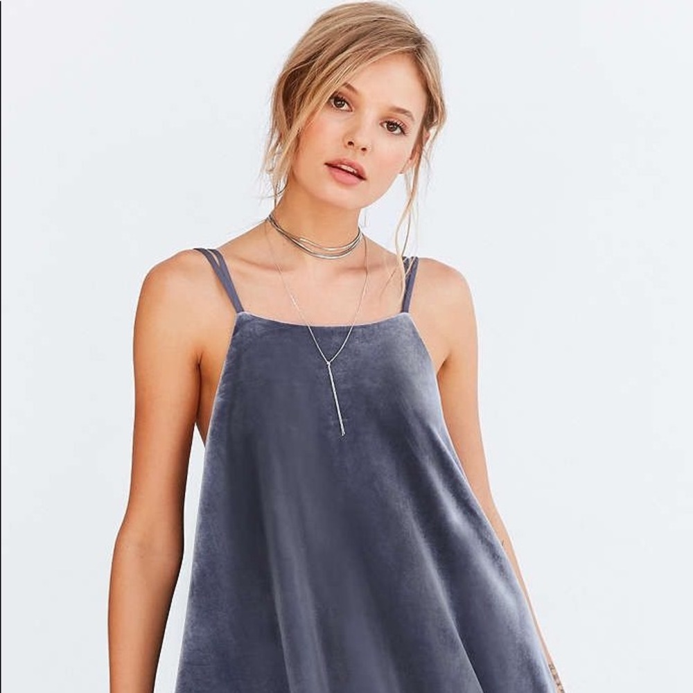 Urban Outfitters Kimchi Blue Velour Swing Dress - Picture 2 of 8